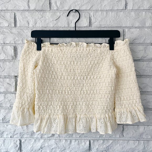 New American Eagle Y2K Smocked Off the Shoulder Top Medium Yellow Shirt - Picture 2 of 6